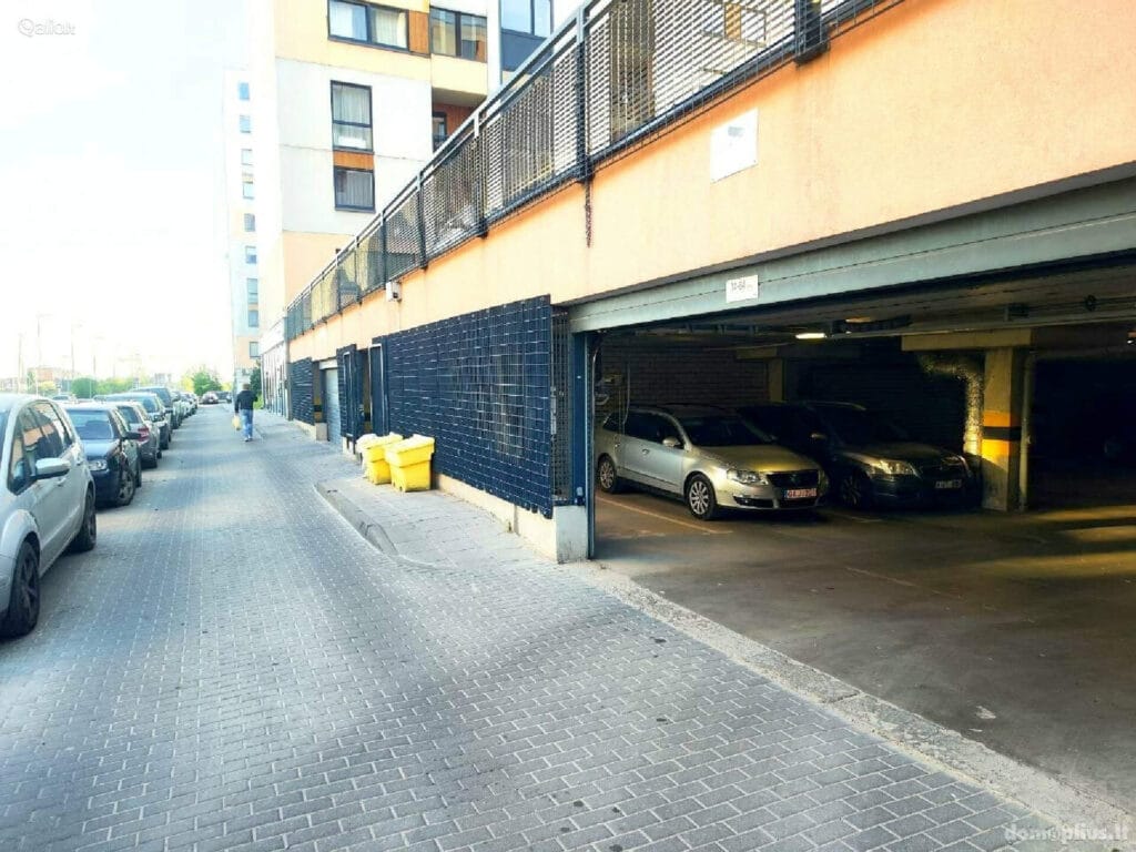 parkingo-nuoma-pasilaiciai