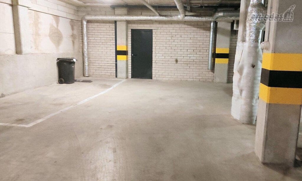 vilnius-naujamiestis-a-vivulskio-g-parkingo-nuomama-motociklui