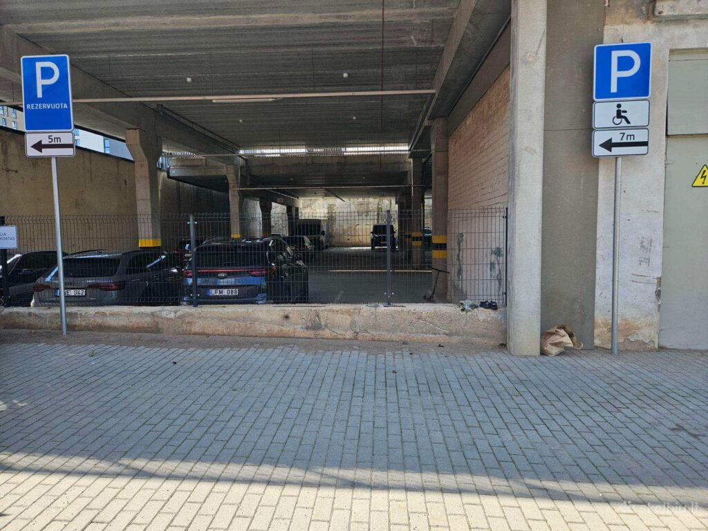 nuomojamas-parkingas-virsuliskese